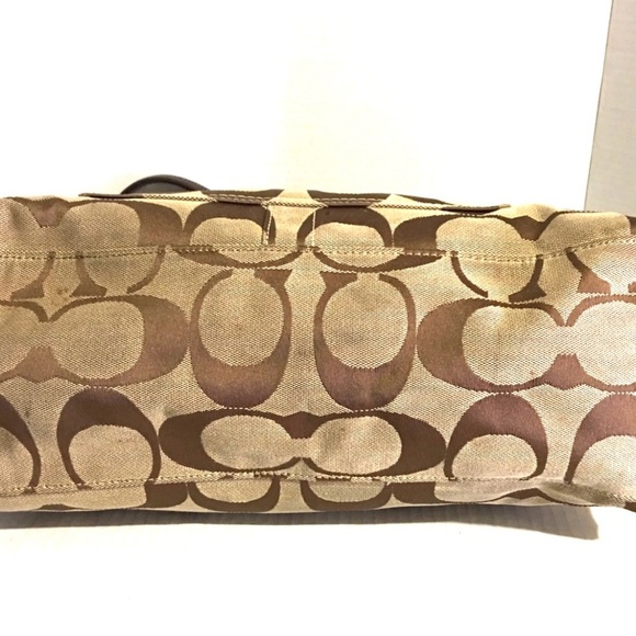 Coach vintage brown CC signature print canvas handbag - Picture 6 of 7